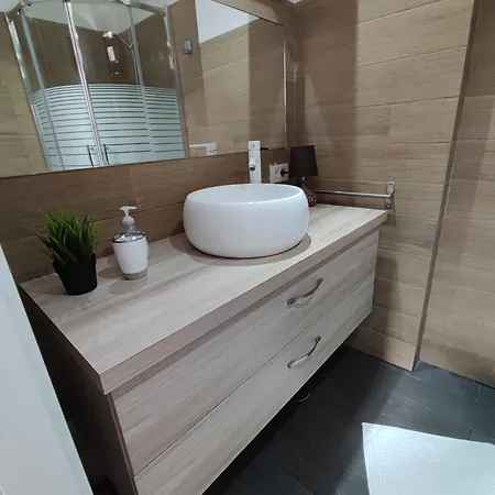 펜션 House To Relax El Tanque